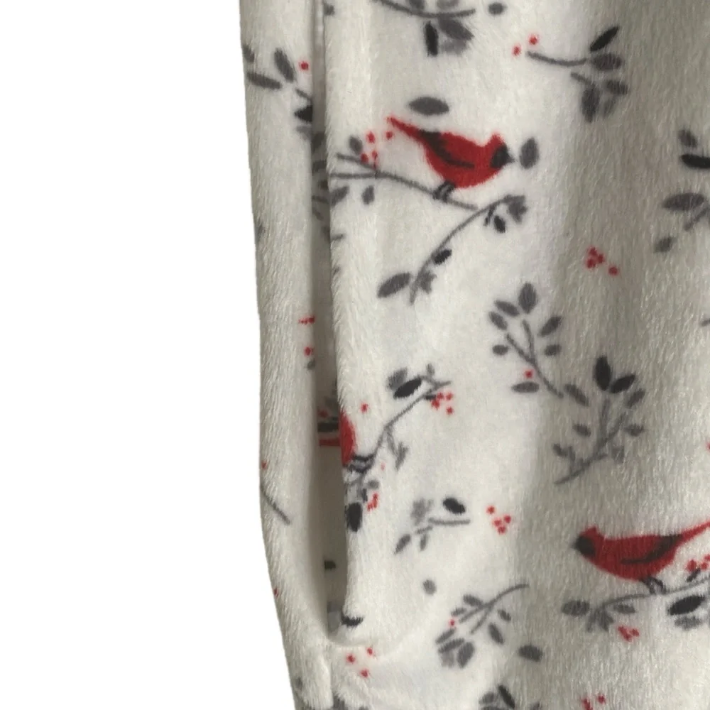 Aria Nightgown 3X White Red Cardinals Extremely Soft Long Sleeve Grannycore - Picture 8 of 9